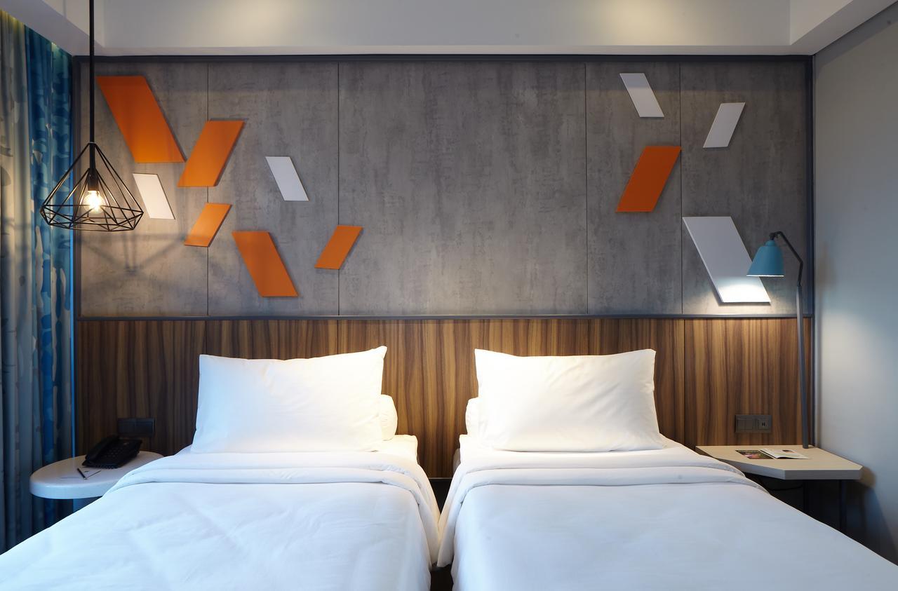 Ibis Styles Medan Pattimura Exterior photo